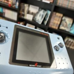 CONSOLE NEO GEO POCKET COLOR BLUE COMPLET EN BOITE -Promos Jeu Boutique console neo geo pocket color blue complet en boite 17