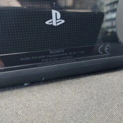 CONSOLE SONY PS VITA PCH-2004 WIFI + CARTE 8 GO + FOOTBALL MANAGER -Promos Jeu Boutique console sony ps vita pch 2004 wifi carte 8 go football manager 7